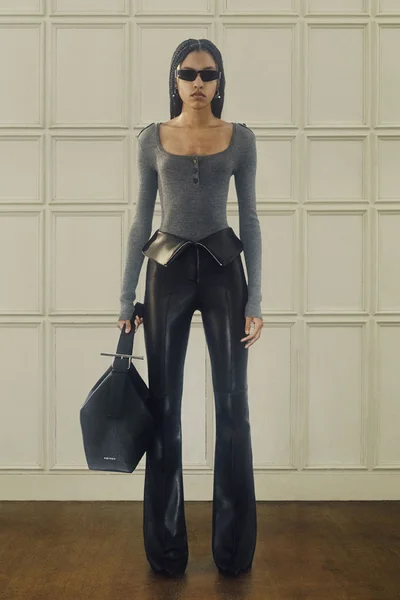 Look 17